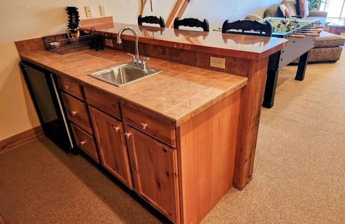 Crested Butte House | Stunning Family Retreat with Hot Tub & Breathtaking Views of the West Elks