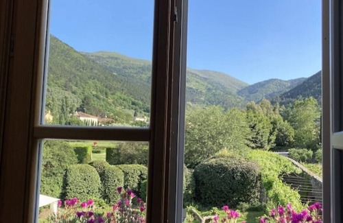 Vorno Villa | Stunning family villa, nestled within the village of Vorno, south of Lucca