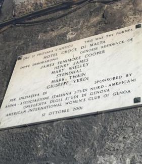 Genoa Historical Centre Apartment | Stunning flat in medieval tower-aquarium, old town town, 7 floor beautiful view