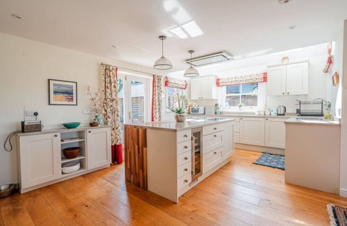 New Forest District Cottage | Stunning Forest-view cottage in the New Forest