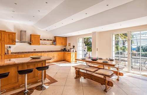 Les Adrets-de-l'Esterel House | Stunning home in Les Adrets-de-l'Estére