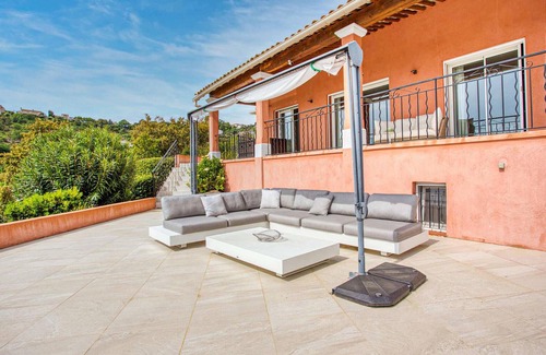 Les Adrets-de-l'Esterel House | Stunning home in Les Adrets-de-l'Estére