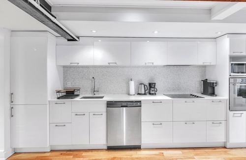 Old Montreal Condo | Stunning Full-Floor Condo in Montreal's Old Port: Two Luxury Apartments combined