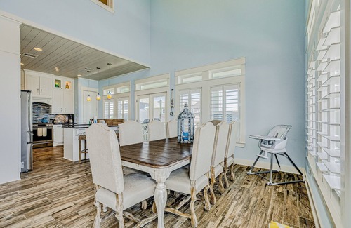 Port Bolivar House | Stunning | Gulf Views | Hot Tub | Group Ready