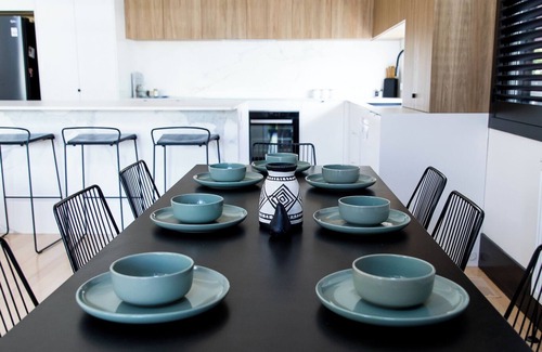 Bendigo House | Stunning High-end Terrace in the Heart of Bendigo