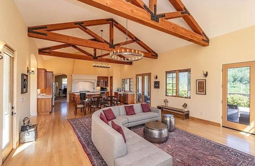 Santa Rosa House | Stunning Hilltop Wine Country Retreat!