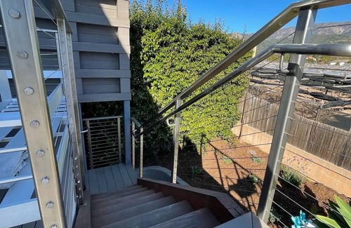 Carpinteria House | Stunning Hillview Suite near the beach