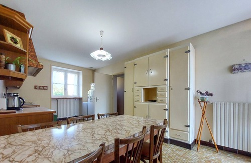 Ceaux-en-Loudun House | Stunning home in Ceaux-en-Loudun