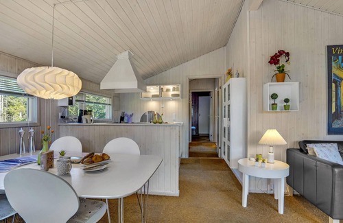 Blokhus House | Stunning home in Blokhus with sauna
