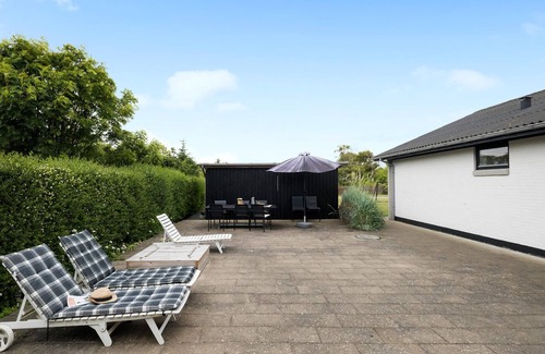 Blokhus House | Stunning home in Blokhus with WiFi