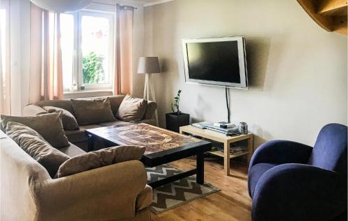 Darlowko House | Stunning Home In Darlowo With Wifi