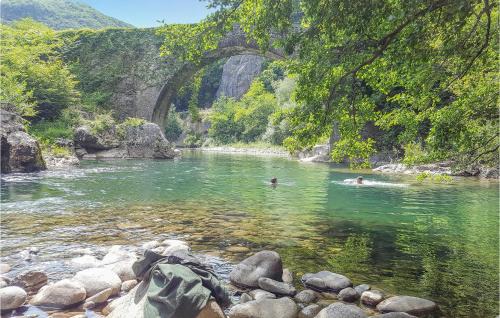 Bagni di Lucca House | Stunning Home In Longoio With Kitchen