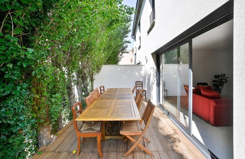 Monteux House | Stunning home in Monteux with WiFi