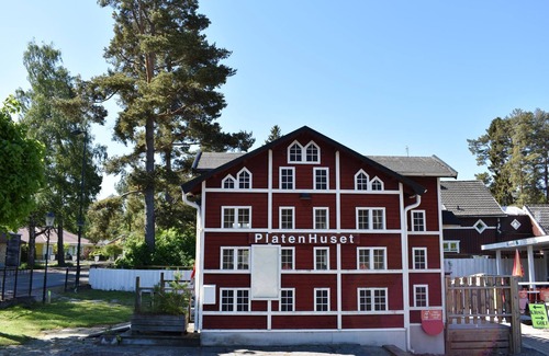 Motala House | Stunning home in Motala with WiFi