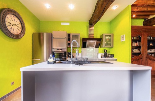 Paluel House | Stunning home in Paluel with WiFi