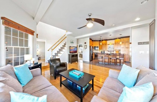 Ship Bottom House | Stunning home in Ship Bottom with 4 Bedrooms, Internet and WiFi