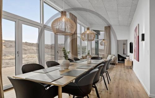 Lihme House | Stunning Home In Spøttrup With Sauna