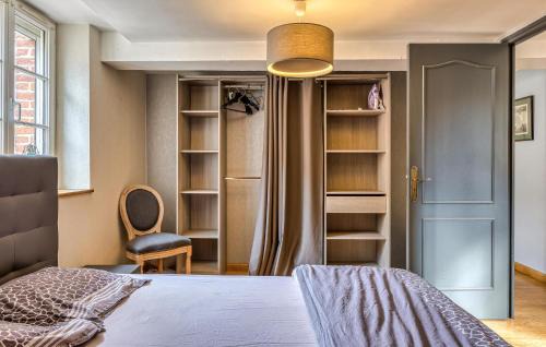 Torcy-le-Grand House | Stunning Home In Torcy-Le-Grand