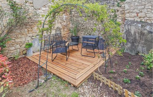 Thenay House | Stunning Home In Thenay With Wifi