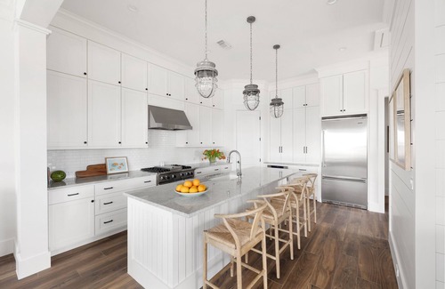 Galveston House | Stunning Home Steps from Beach! 5 Bd + 4.5 Baths w/Elevator Beachtown Galveston