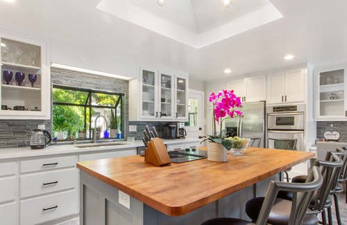 San Rafael House | Stunning Home: w/ Private Hot Tub, Pool & Backyard