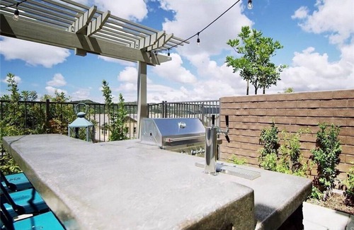 Rancho Mission Viejo House | Stunning Home with Panoramic Views and Amazing Outdoor Living Space