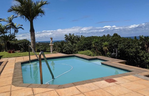 Port Edward House | Stunning home with great ocean views - plus added value.