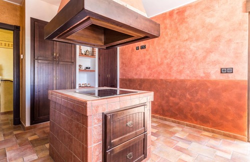 Durcal Villa | Stunning house with views, pool and terrace