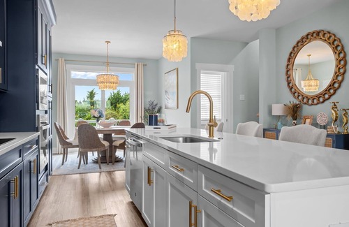 Morehead City House | Stunning Inlet Cove Townhome (Dock Holidays)