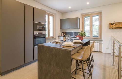 Le Piazze House | Stunning villa for 4 guests with A/C, WIFI, TV and balcony