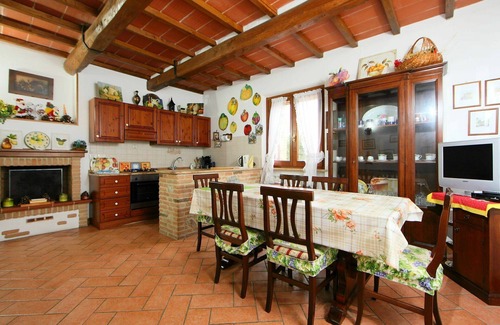 Po' Bandino Villa | Stunning private villa with WIFI, private pool, TV, patio, pets allowed and panoramic view