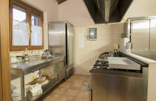 Po' Bandino Villa | Stunning private villa with WIFI, private pool, TV, patio, pets allowed and panoramic view