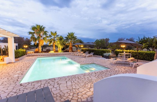 San Vito dei Normanni House | Stunning Villa for Family and Friends – Only 18 Minutes from the Sea and Ostuni