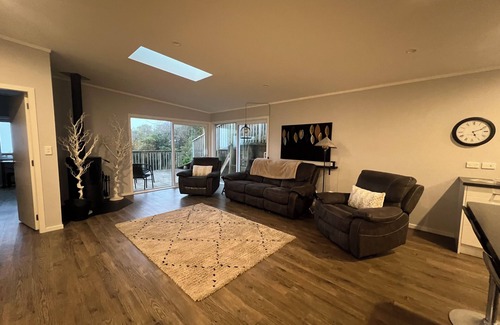 Khandallah House | Stunning Khandallah Views