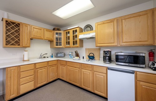 Granby Cabin | Stunning lake/mountain views, adjoining cabin, pet friendly, near Lake Granby!