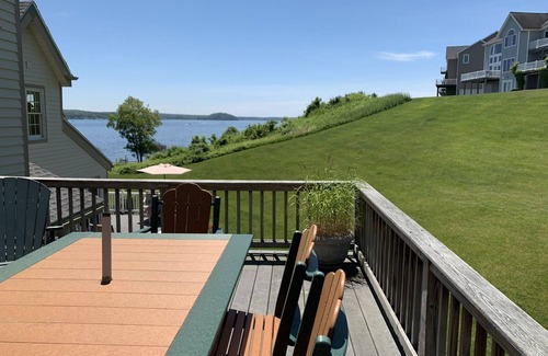Saratoga Springs House | Stunning lake views and amenities galore 5 minutes from the track!