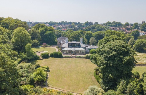 Walmer House | Stunning large family house overlooking Walmer Castle sleeping 16