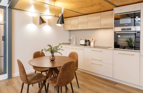 Embajadores Apartment | Stunning loft in the center of Madrid