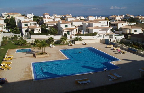 Sesmarias Apartment | Stunning Luxury Apartment in Fabulous Location Close to Beaches - Vila Rosal CB