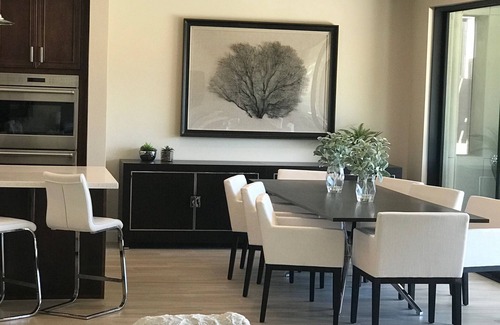 Chandler House | Stunning Luxury Brand Modern Executive home