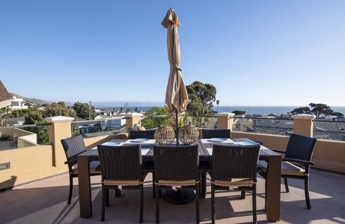 Cayucos House | Stunning Luxury Cayucos Villa with Serene Panoramic Ocean Views