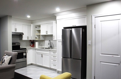 Brampton Apartment | Stunning luxury Furnished 2Bedroom and 2Washroom private Basement Apartment