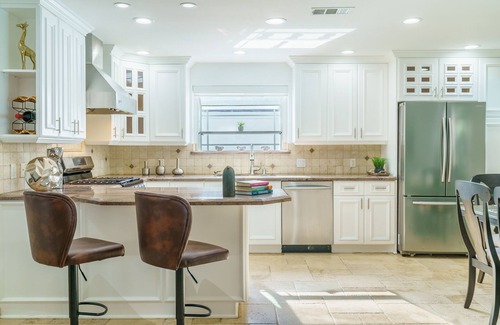 West Hills House | Stunning Luxury Home/w Private Pool & Spa