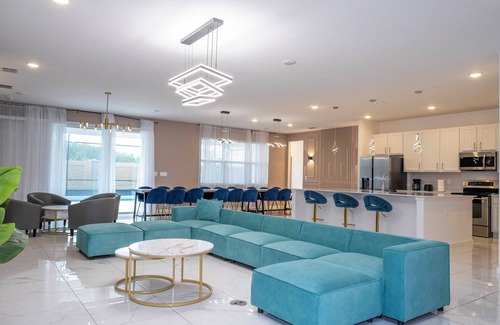 Kissimmee House | Stunning Mansion 15 ensuites