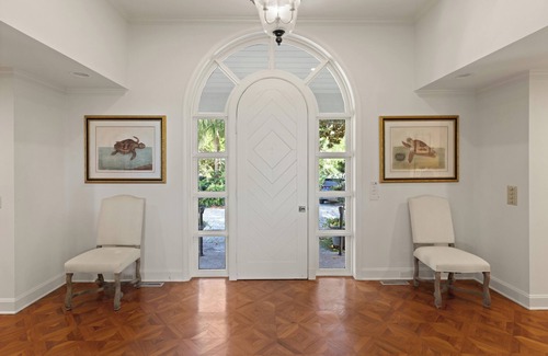 Sea Island House | Stunning, Marshfront, Completely Renovated, Sea Island, 6 Bed. Oasis w/a Dock