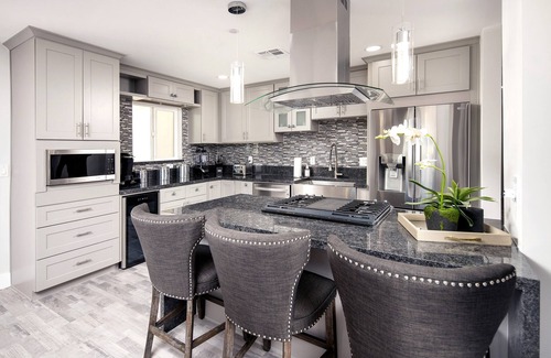 Scottsdale Estates Fifteen House | Stunning Master Suite Heated Pool Hot Tub