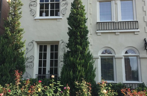 Fan District Condo | Stunning Mediterranean Monument Avenue flat in the heart of RVA's Fan District