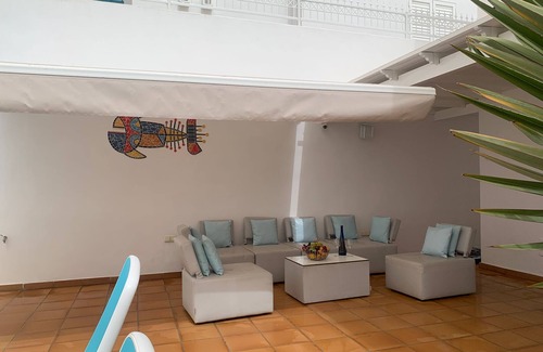Puerto del Carmen Villa | Stunning modern villa with pool.