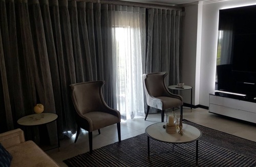 Greater Johannesburg Metropolitan Area Apartment | Stunning modern 2 bedroom in Sandton!