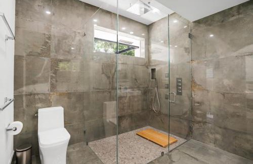 Delray Beach House | Stunning Modern Coastal Villa - The Three Palms